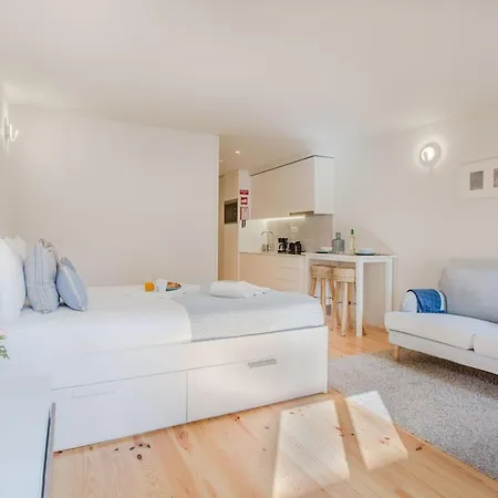Downtown Flat, Walk To Center بورتو