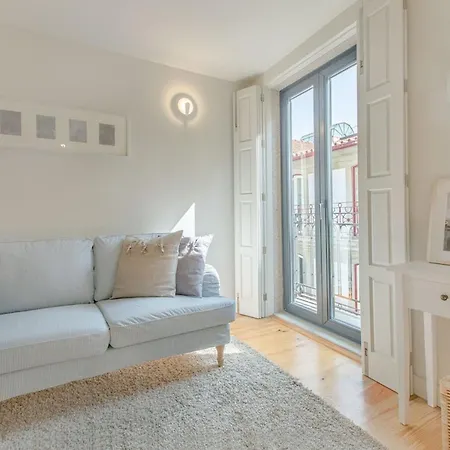 Downtown Flat, Walk To Center Apartment