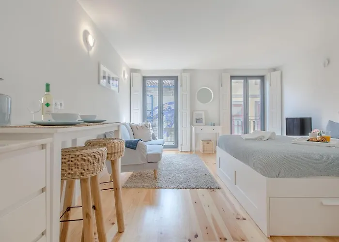 Apartment Downtown Flat, Walk To Center Porto