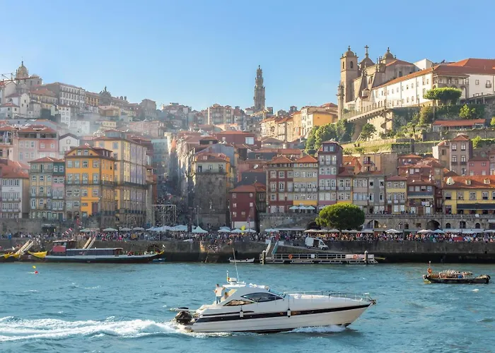 Downtown Flat, Walk To Center * Oporto