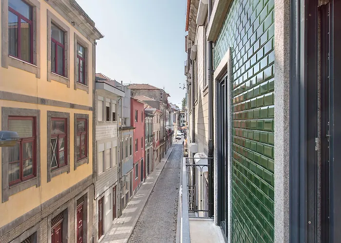 Downtown Flat, Walk To Center Apartamento Oporto